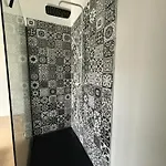 Ubuntu House - Charleroi