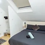 Ubuntu House - Homestay Charleroi