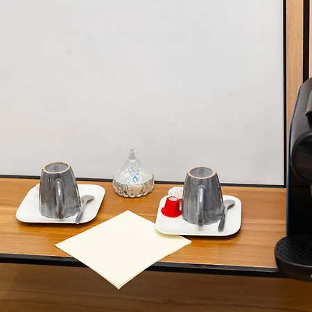 Ubuntu House - Kwatera prywatna Charleroi