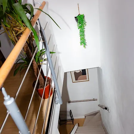 Ubuntu House - Charleroi