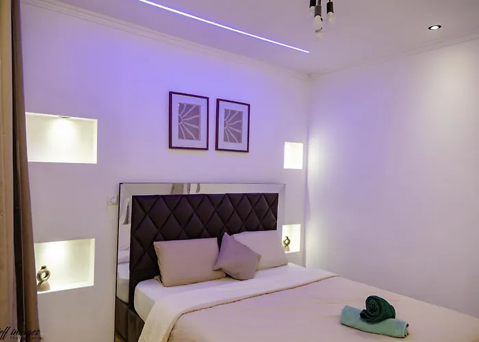 Ubuntu House - Rum i privatbostad Charleroi