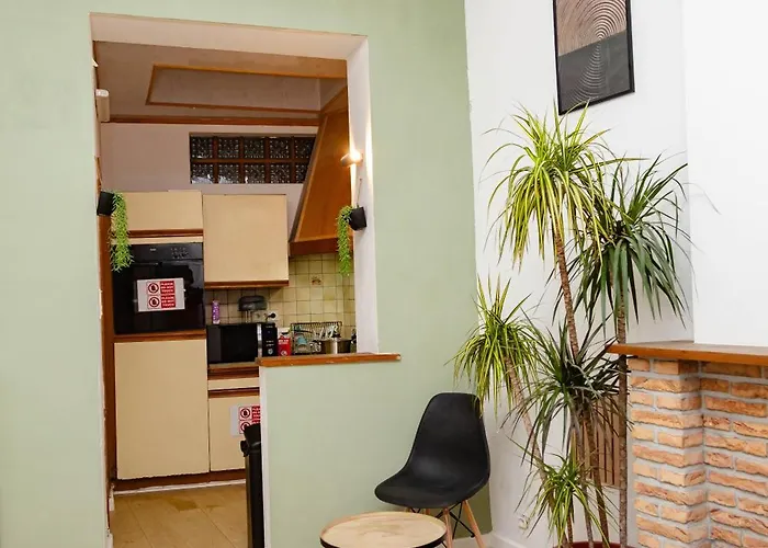 Ubuntu House - Rum i privatbostad